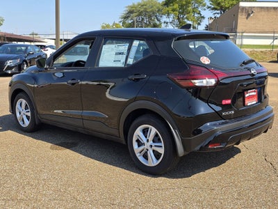 2025 Nissan Kicks Play S