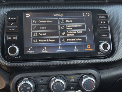 2023 Nissan Kicks SV