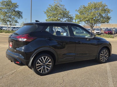 2023 Nissan Kicks SV