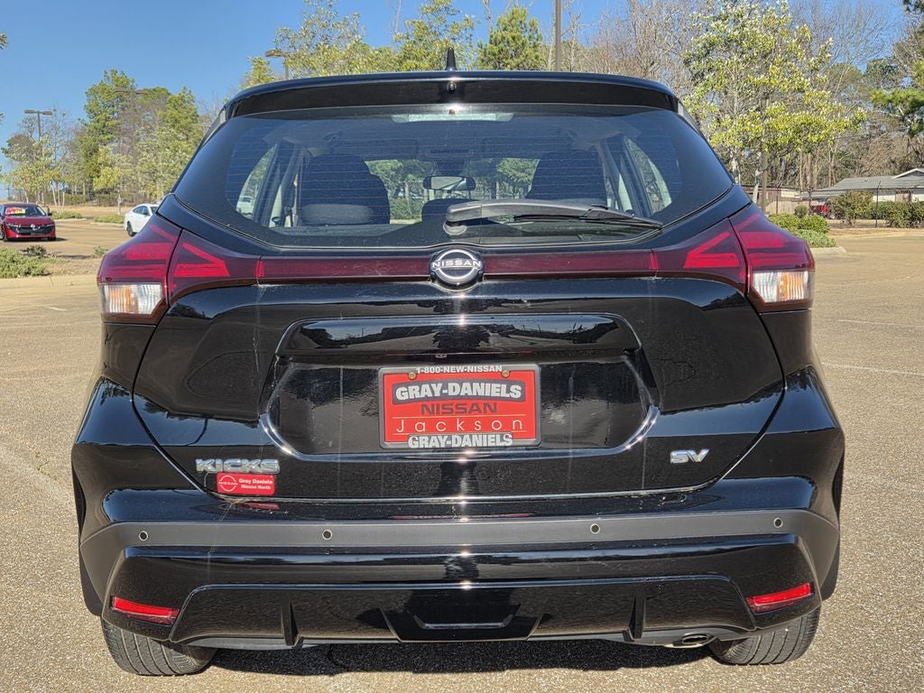 2023 Nissan Kicks SV