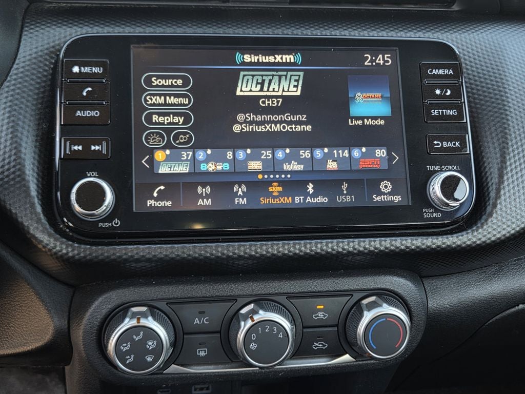 2023 Nissan Kicks SV