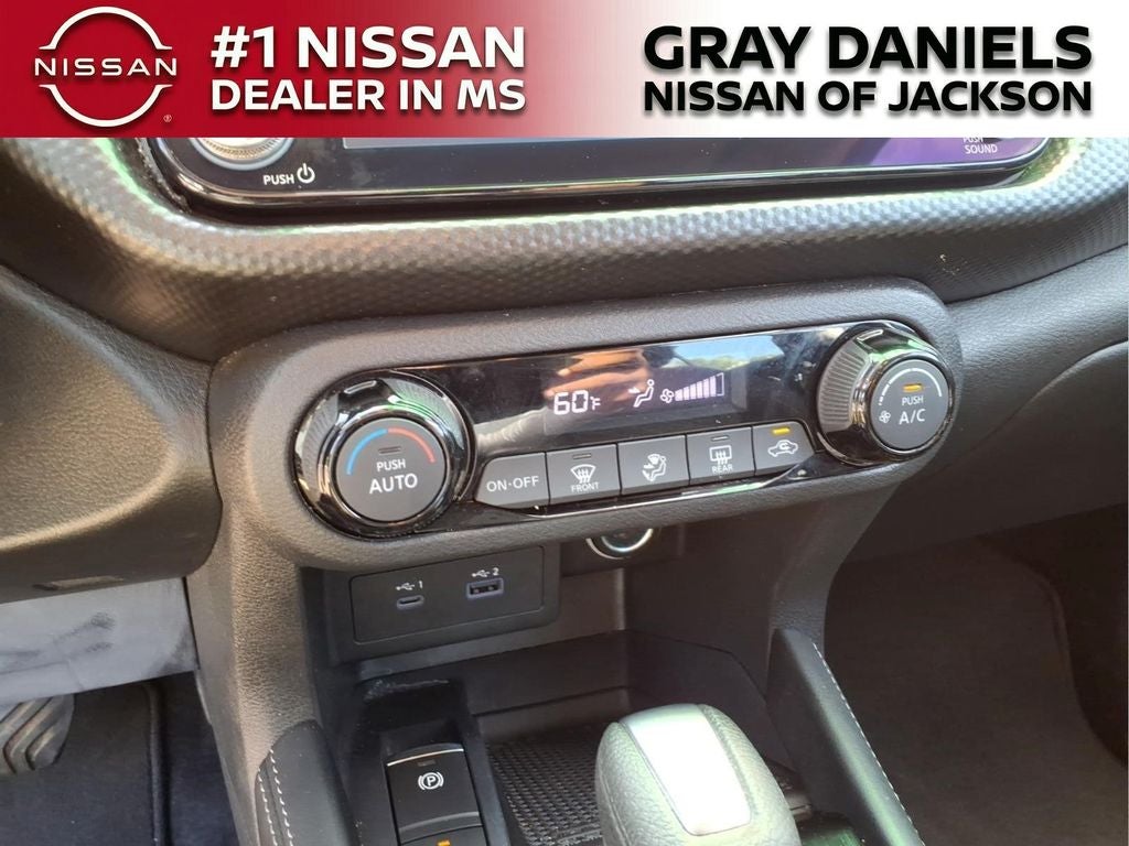 2022 Nissan Kicks SV