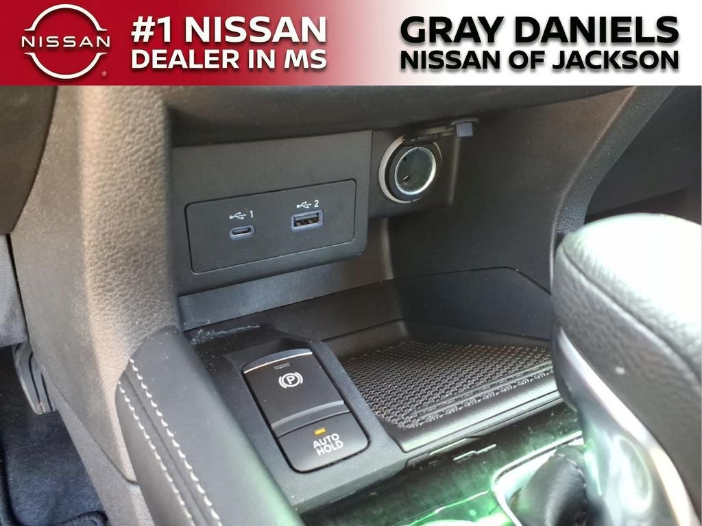 2022 Nissan Kicks SV