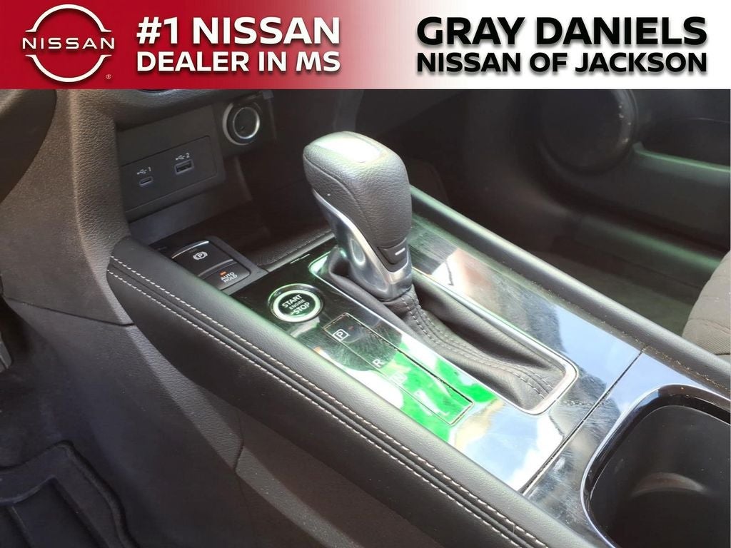 2022 Nissan Kicks SV