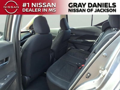 2022 Nissan Kicks SV