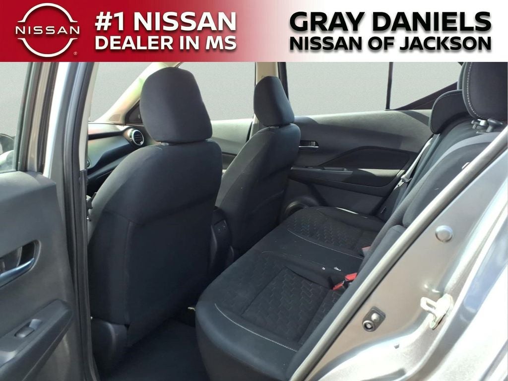 2022 Nissan Kicks SV