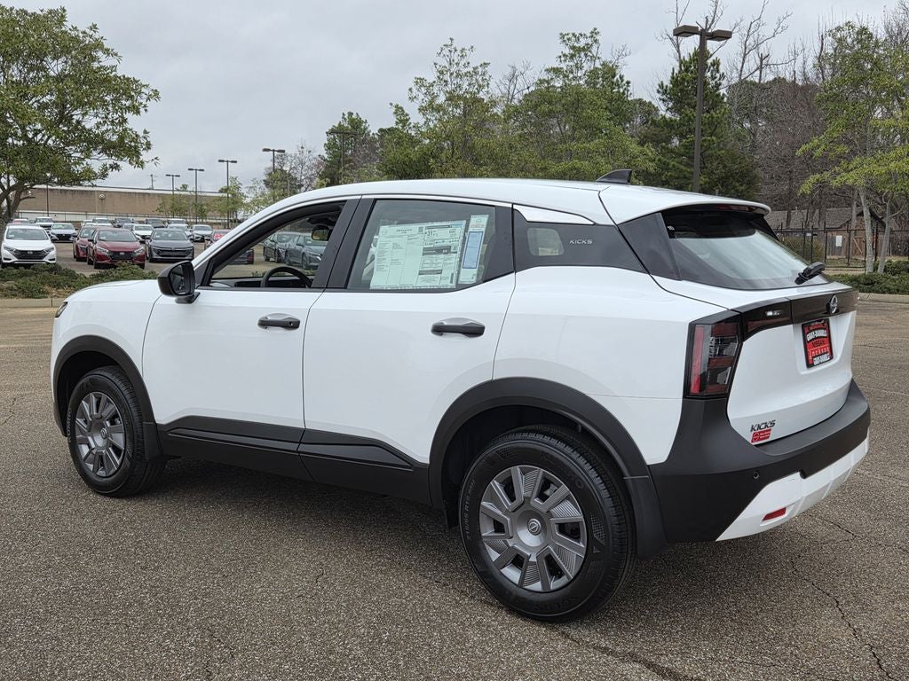 2026 Nissan Kicks S
