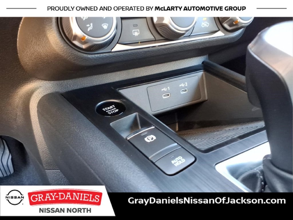 2027 Nissan Kicks S