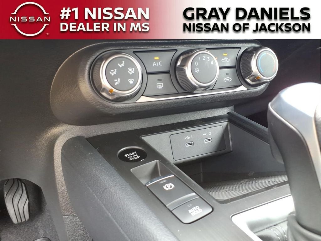 2026 Nissan Kicks S