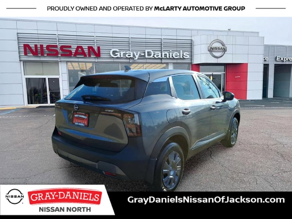 2027 Nissan Kicks S