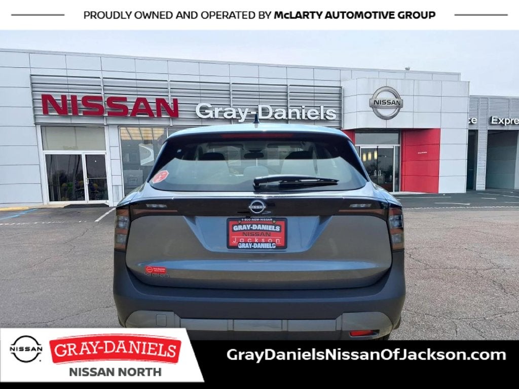 2027 Nissan Kicks S