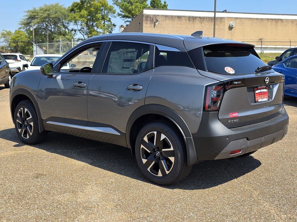 2025 Nissan Kicks SV
