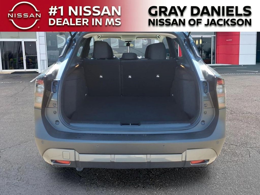 2025 Nissan Kicks SV