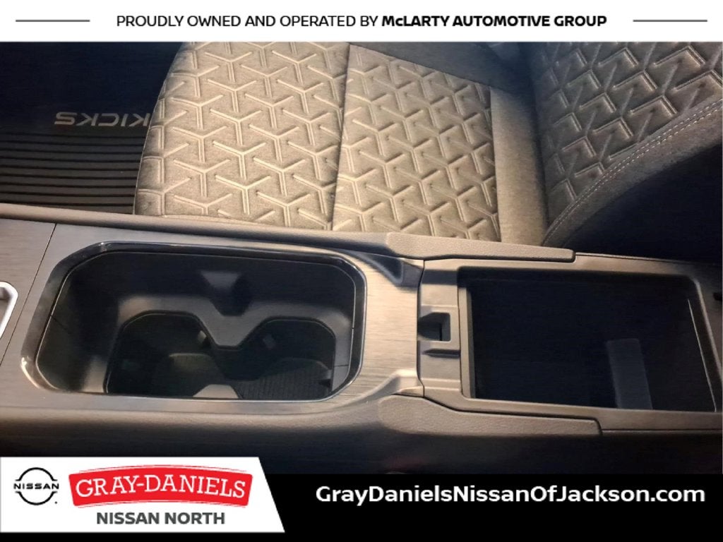 2027 Nissan Kicks SV