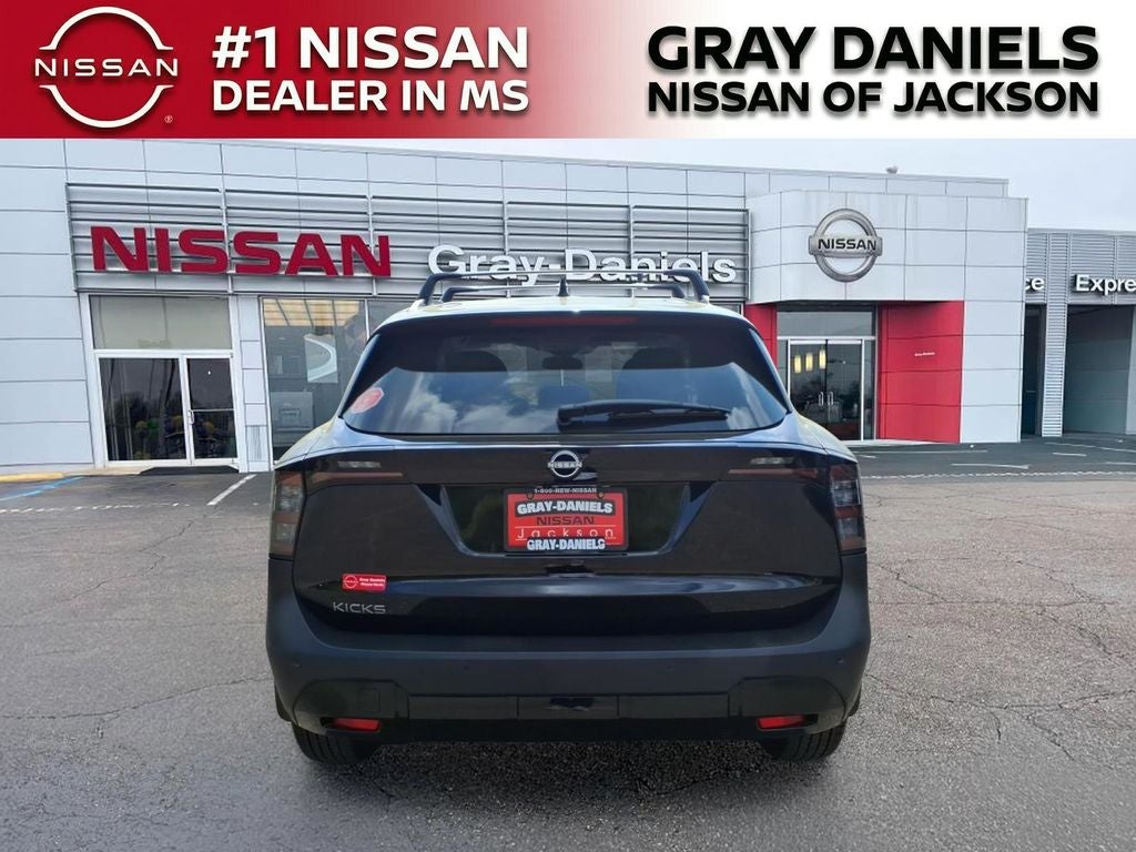 2026 Nissan Kicks SV