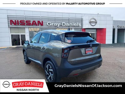 2027 Nissan Kicks SV