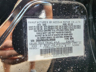 2025 Nissan Kicks SR