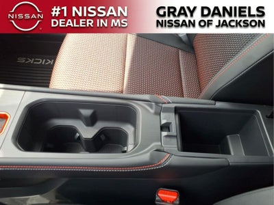 2026 Nissan Kicks SR