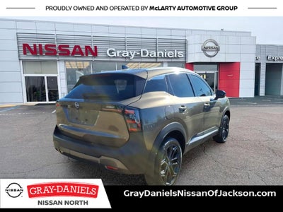 2027 Nissan Kicks SR