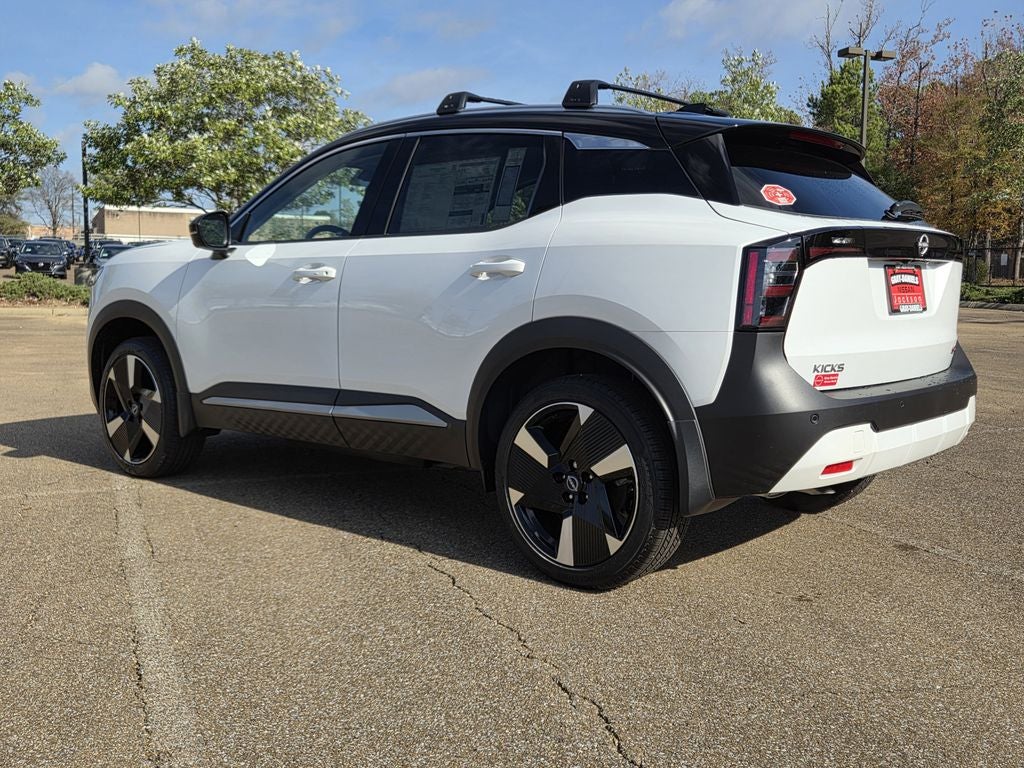 2026 Nissan Kicks SR