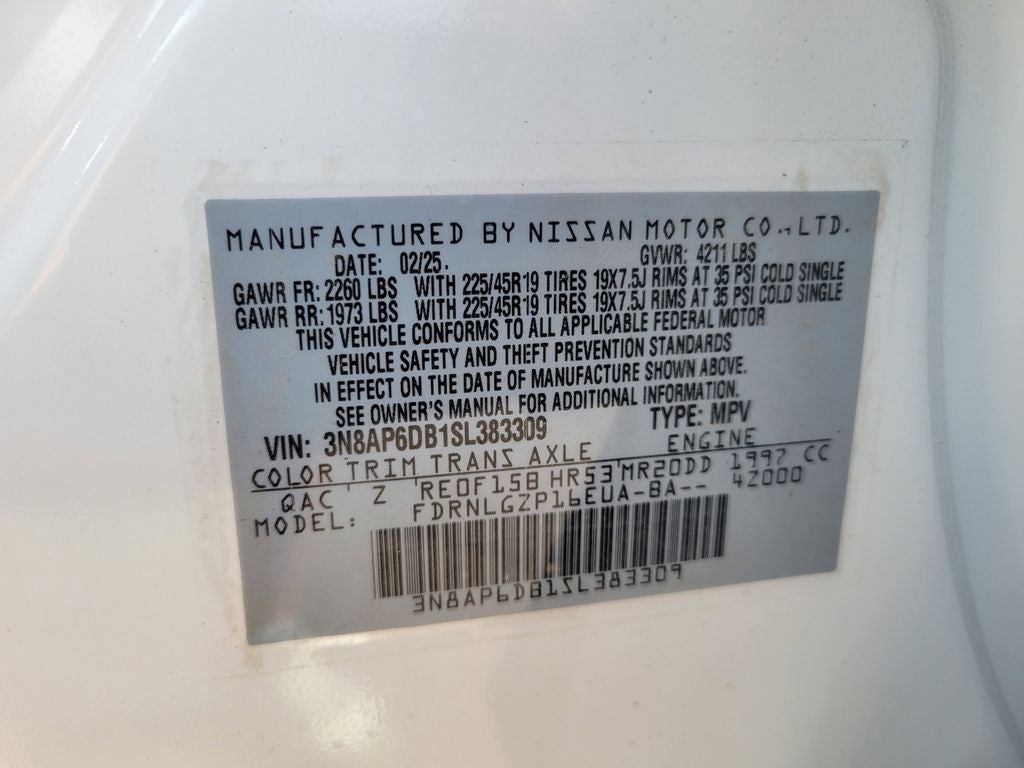 2025 Nissan Kicks SR