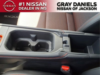 2026 Nissan Kicks SR