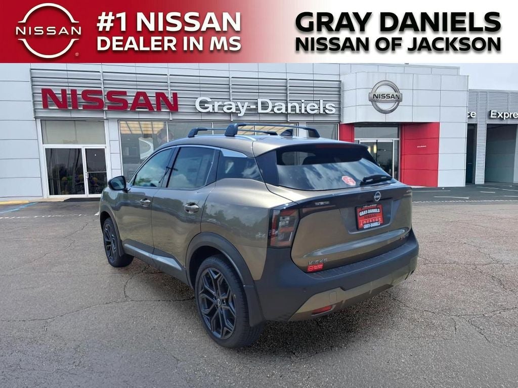 2026 Nissan Kicks SR