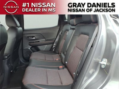 2025 Nissan Kicks SR