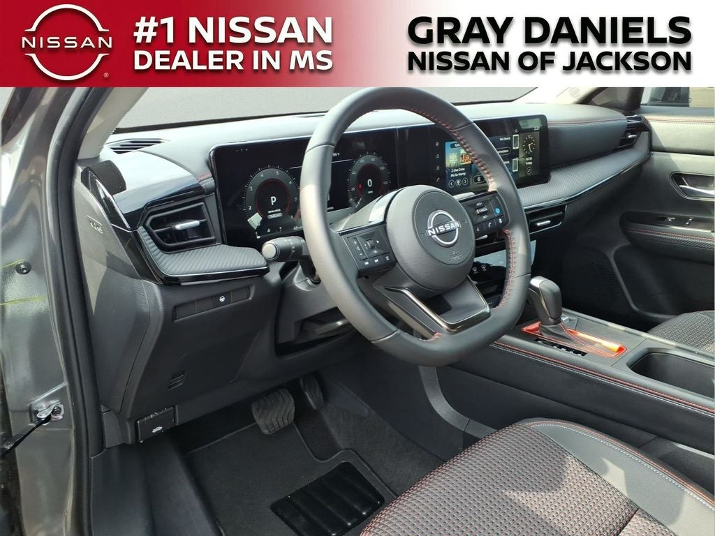 2025 Nissan Kicks SR