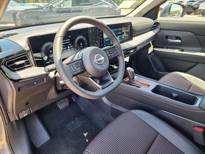 2025 Nissan Kicks SR