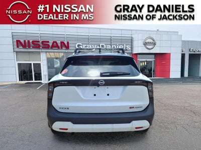 2026 Nissan Kicks SR