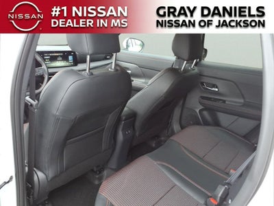 2025 Nissan Kicks SR