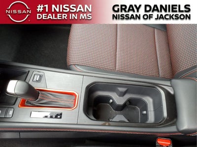 2025 Nissan Kicks SR