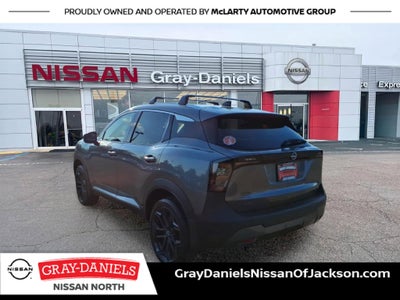2027 Nissan Kicks SR