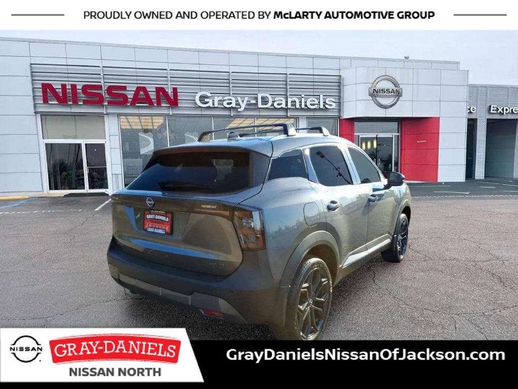 2027 Nissan Kicks SR