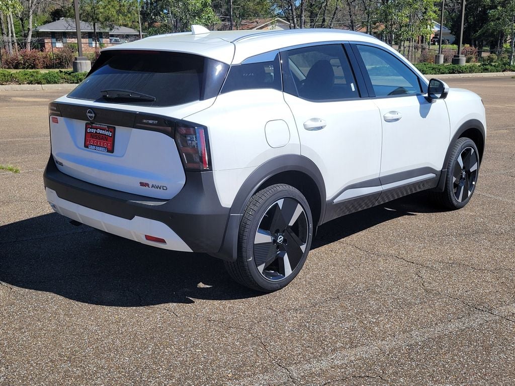 2025 Nissan Kicks SR