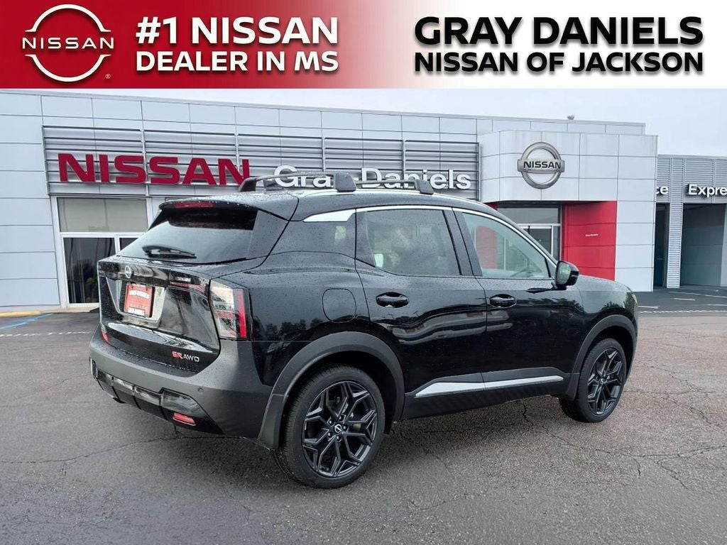2026 Nissan Kicks SR