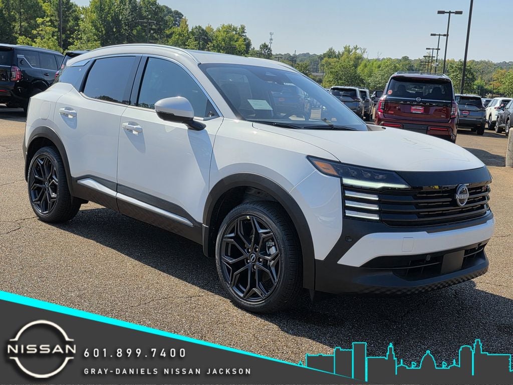 2025 Nissan Kicks SR