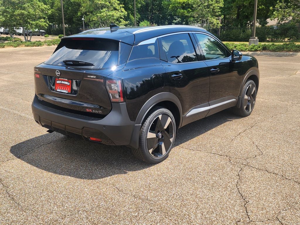 2025 Nissan Kicks SR