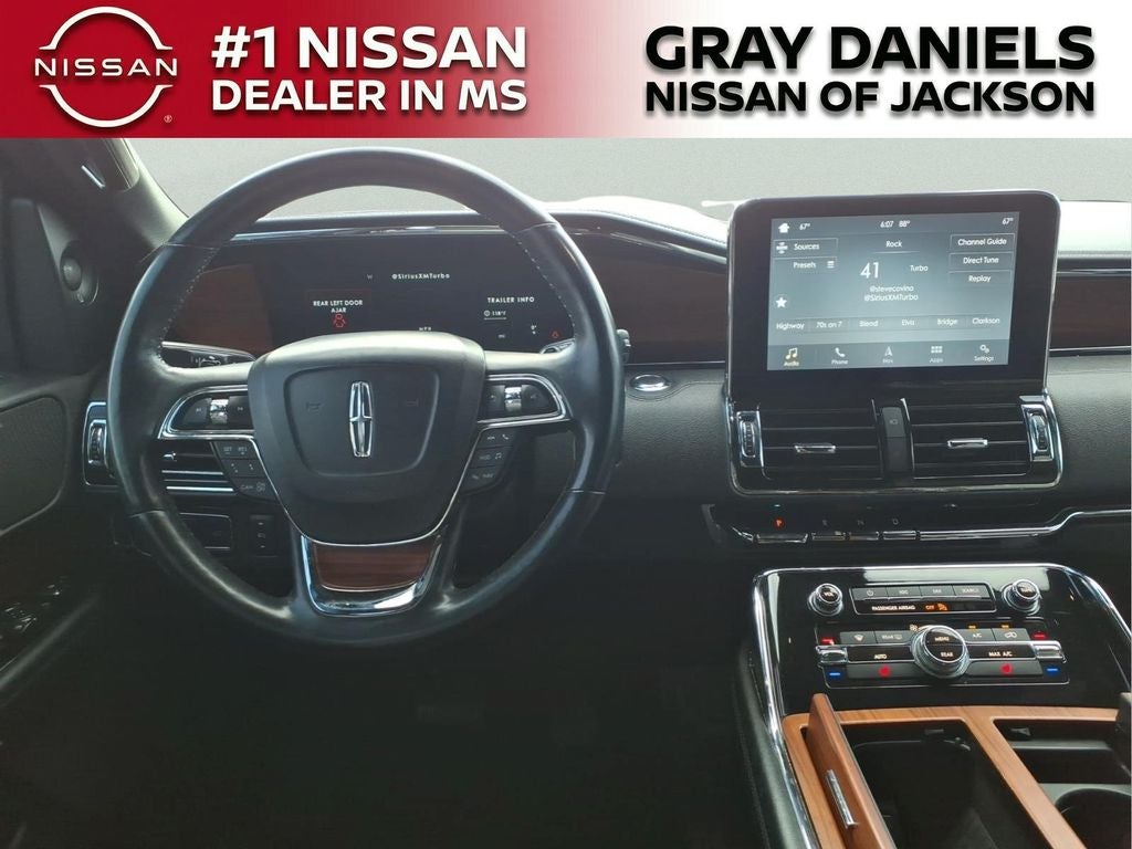 2018 Lincoln Navigator Select