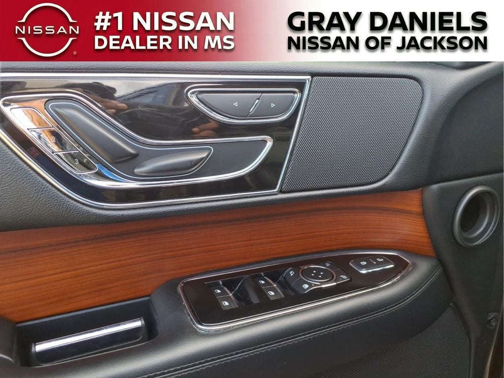 2018 Lincoln Navigator Select
