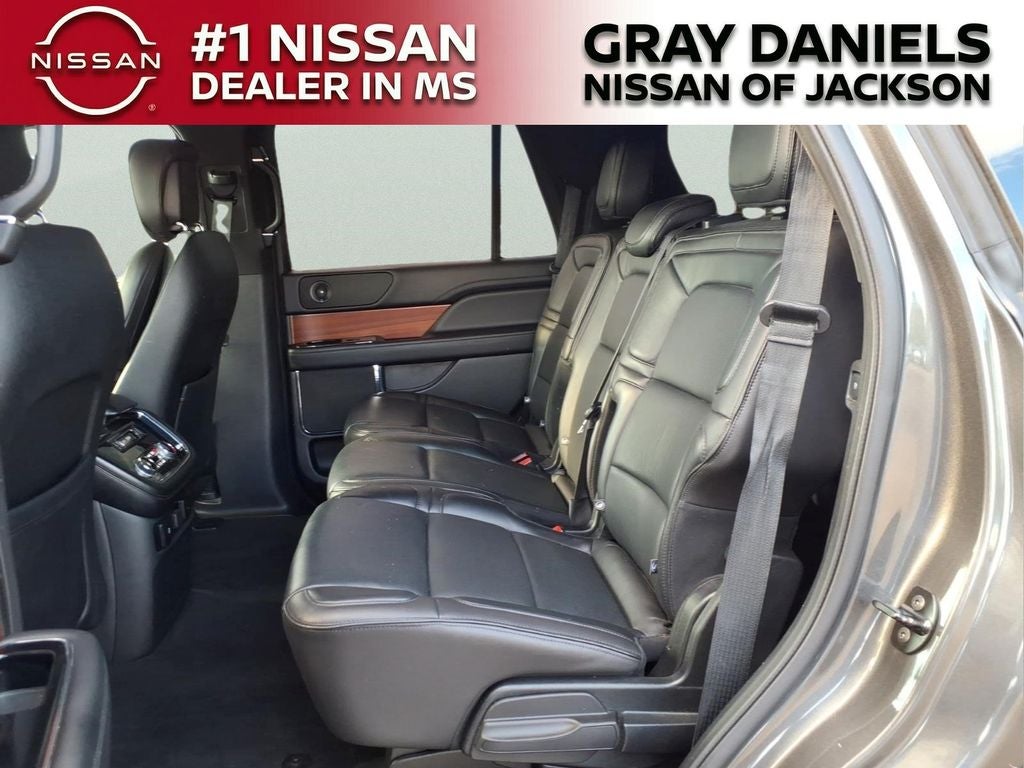 2018 Lincoln Navigator Select
