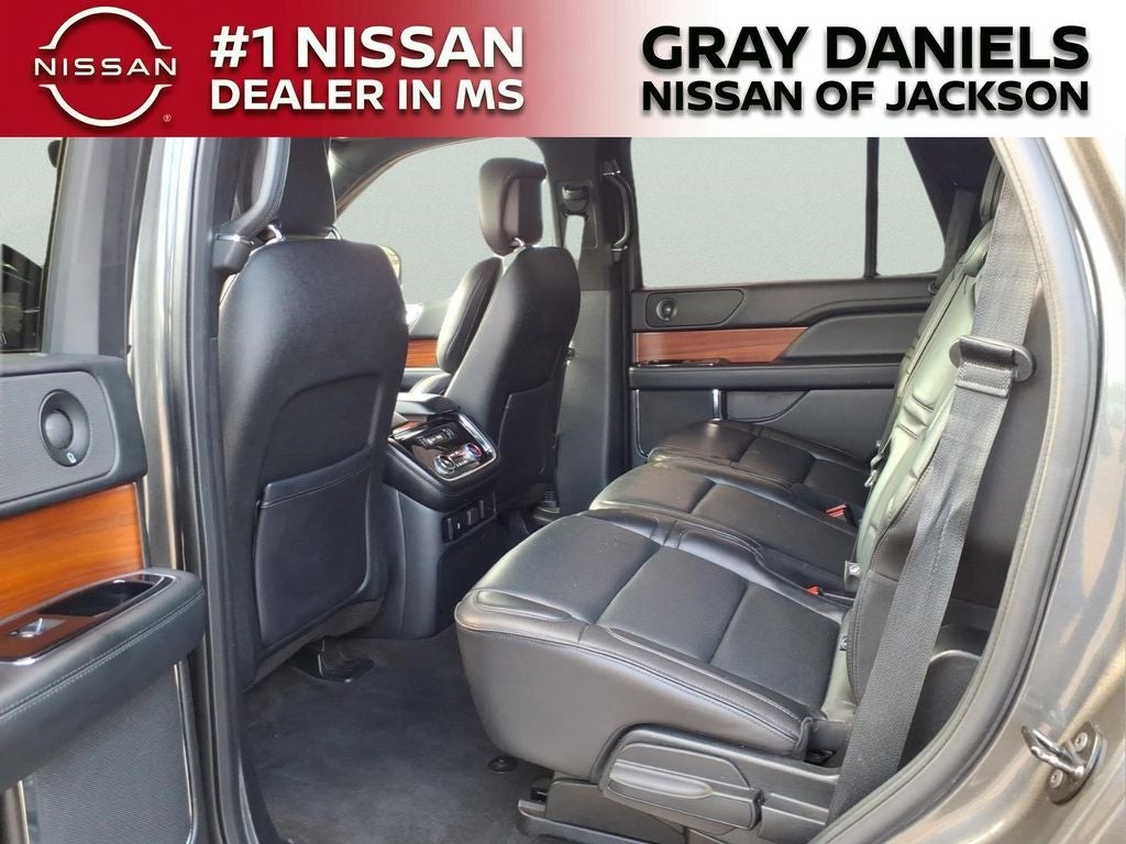2018 Lincoln Navigator Select
