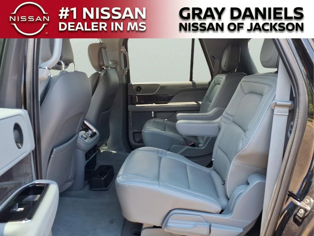 2019 Lincoln Navigator L Select