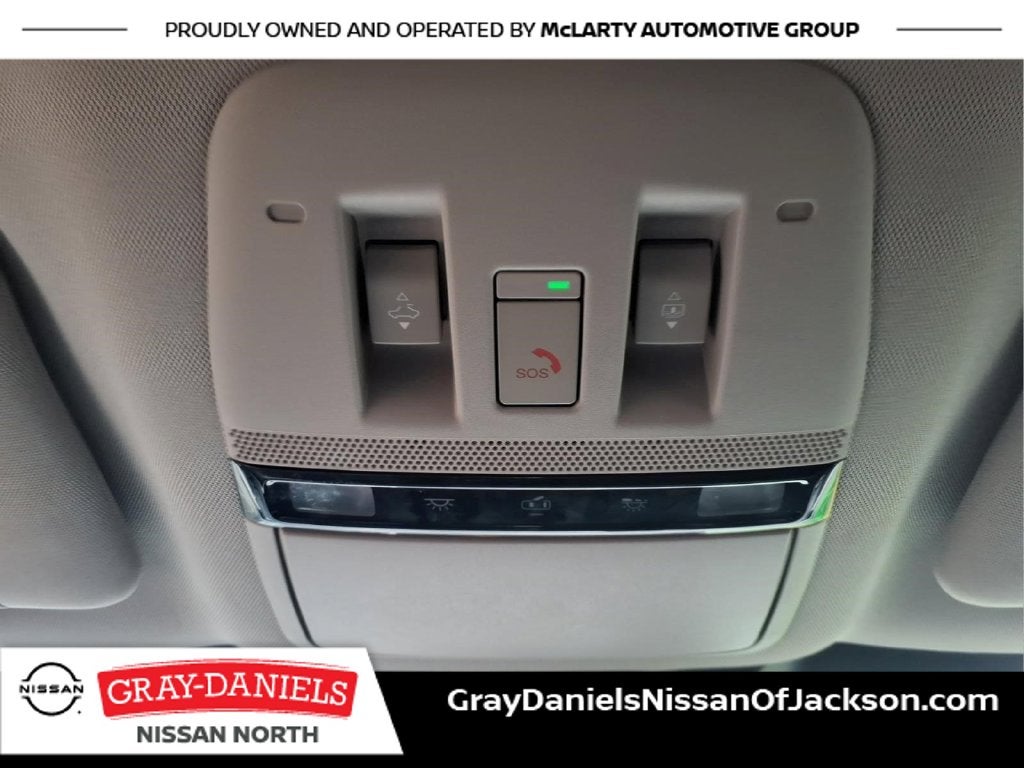 2025 Nissan Murano SL