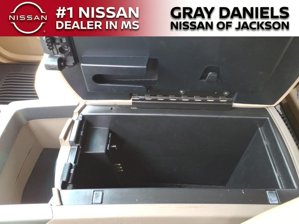2015 Nissan Armada Platinum