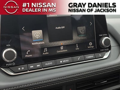 2026 Nissan Rogue Dark Armor