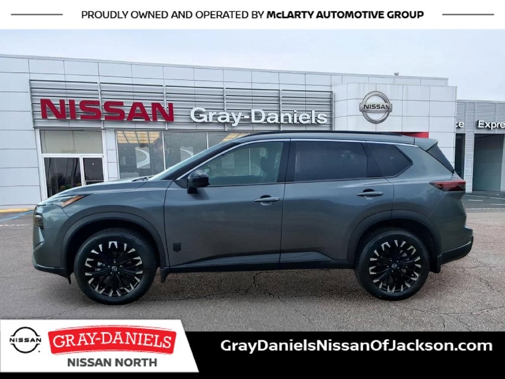 2026 Nissan Rogue Dark Armor