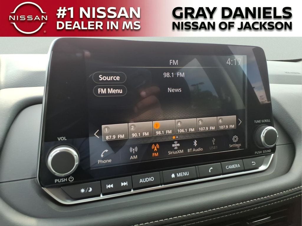 2026 Nissan Rogue SV