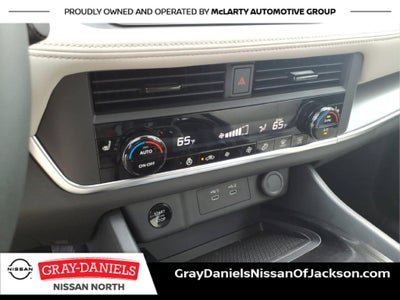 2026 Nissan Rogue Dark Armor